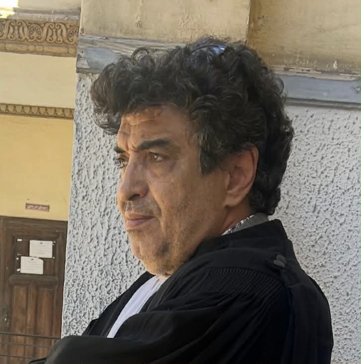 الأستاذ أحمد العناز